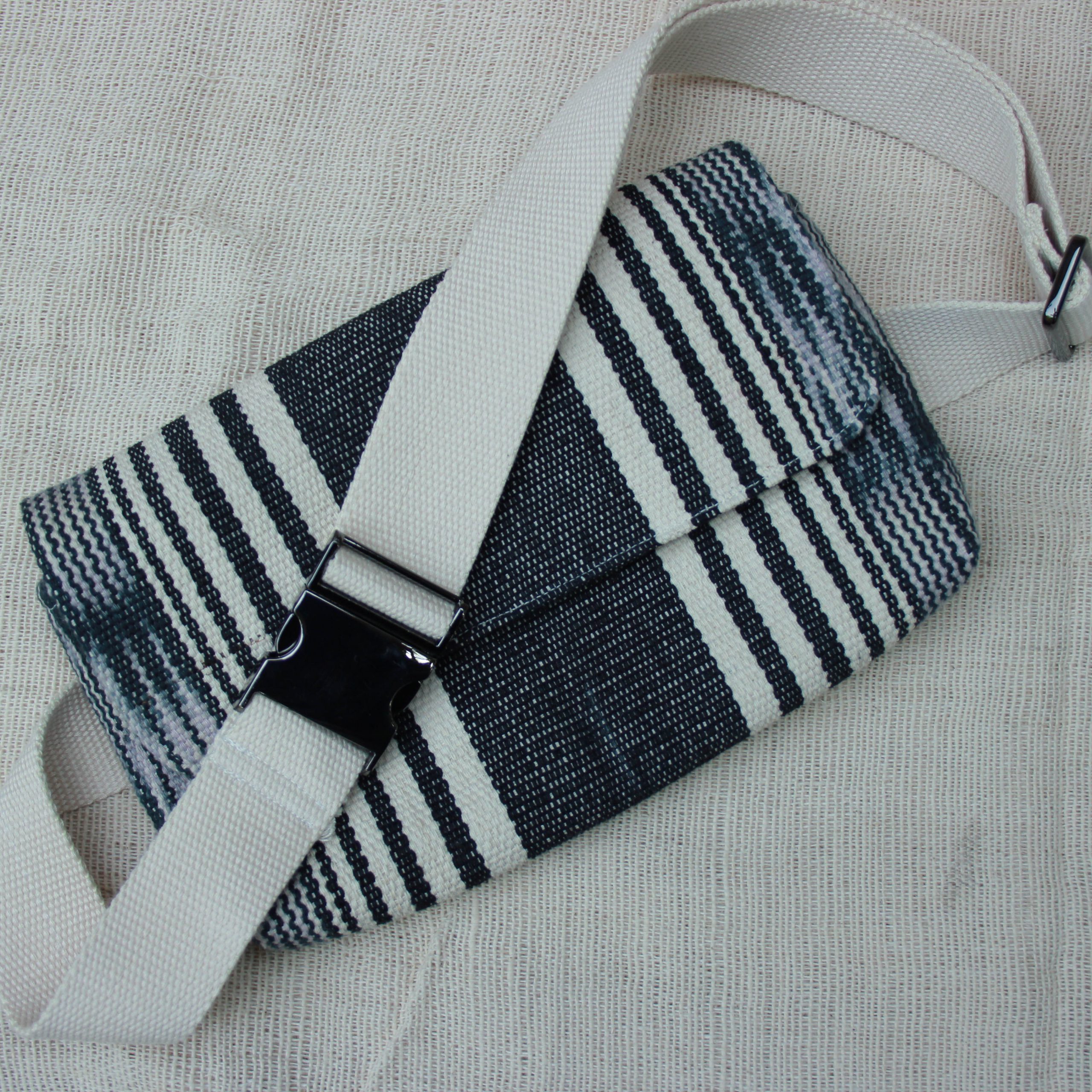 thai sling bag